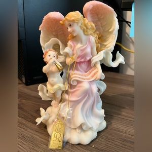 Seraphim Classics " Song of Friendship " Angel Cherub Figurine # 84350 2001